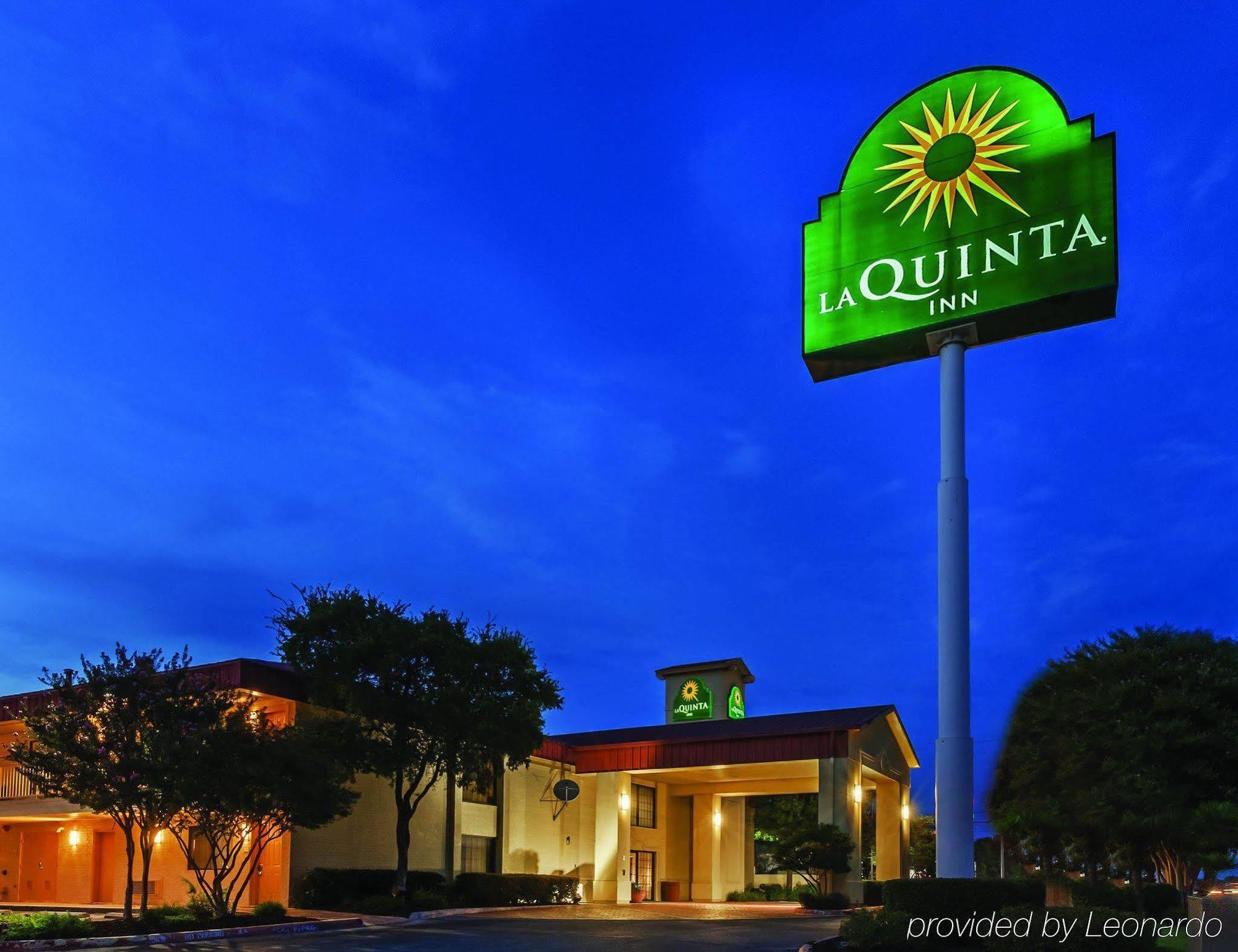 La Quinta Inn By Wyndham Сан Маркос Экстерьер фото